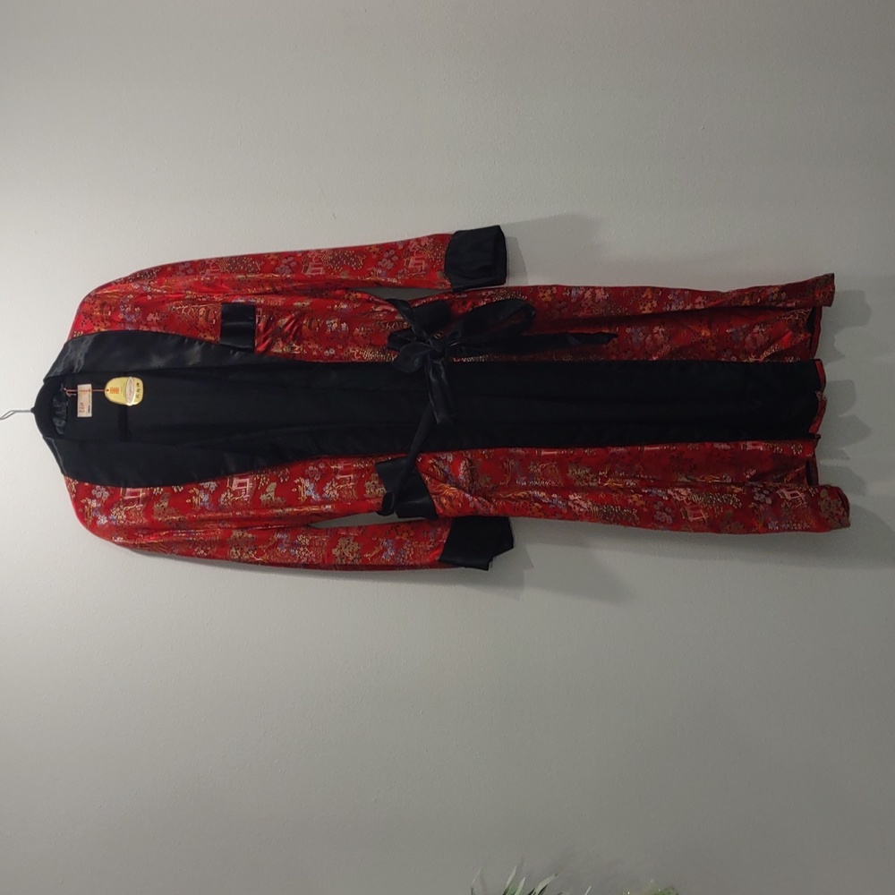 NWT Vintage Longevity Hangzhou China Red Satin Robe